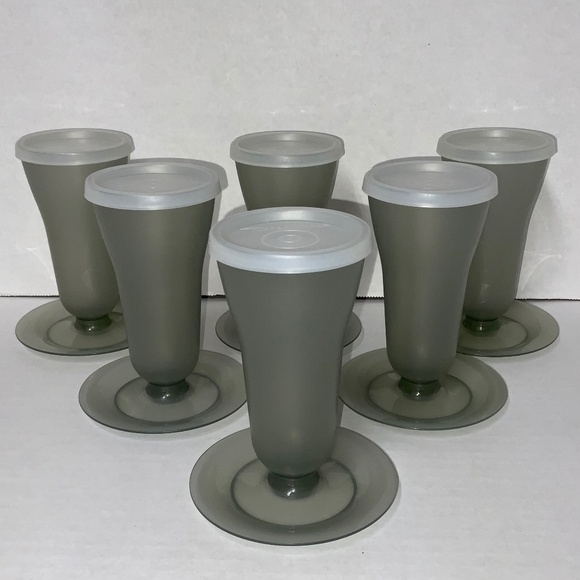 Vintage Set Of 6 Tupperware Gray Parfait Dessert Cups w/ Lids - EUC! - Picture 1 of 5